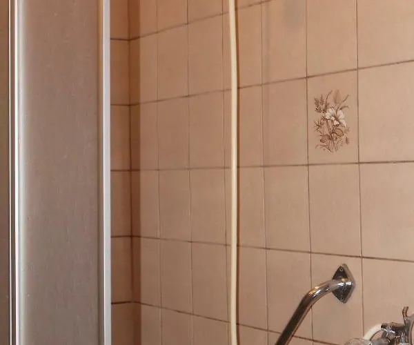 公寓 Haus Im Wiesengrund 埃森斯